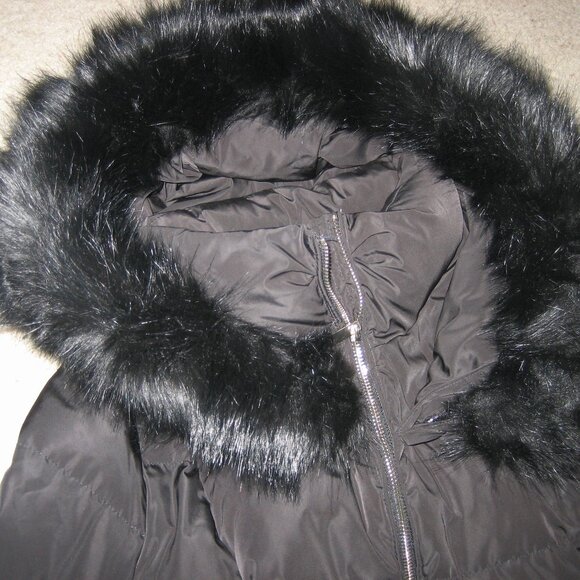 Ivanka Trump Coat - Black, Large - Picture 5 of 8